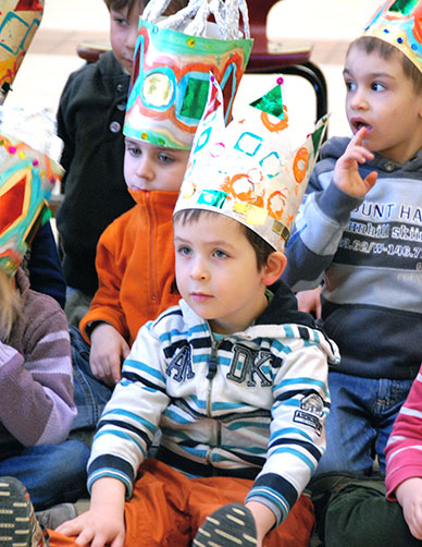 Enfant groupe maternelle